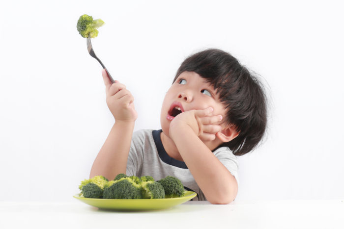 أسطورة عادات الأكل عند الأطفال