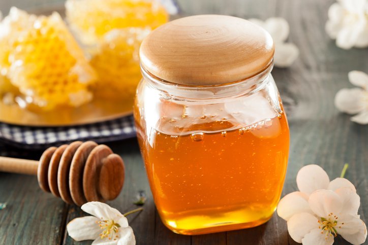 فوائد العسل الخام