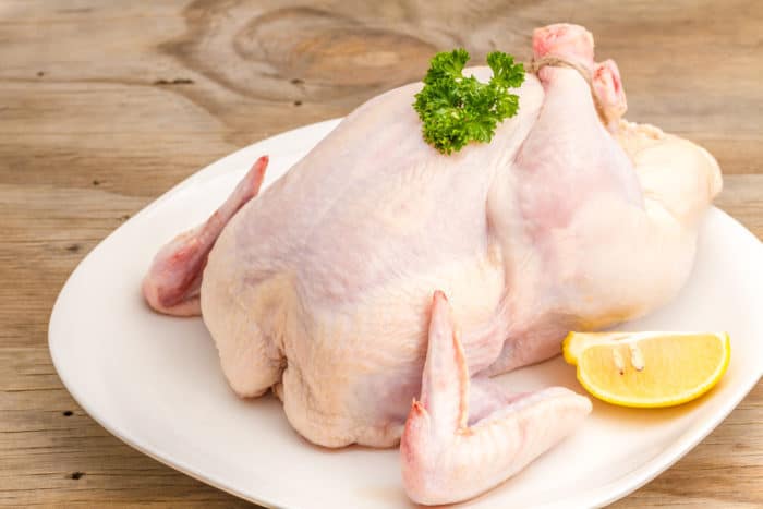 خطر غسل الدجاج الخام