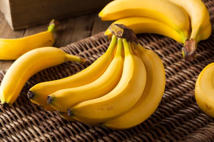 تناول الموز يمكن التغلب على الإمساك