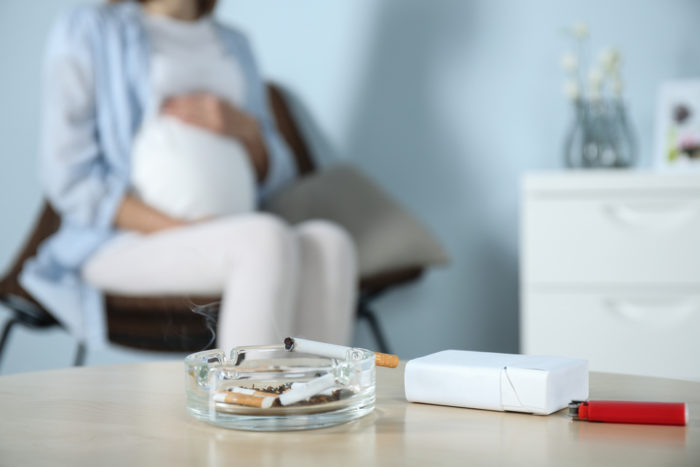 التدخين النساء الحوامل ، أحفاد التوحد