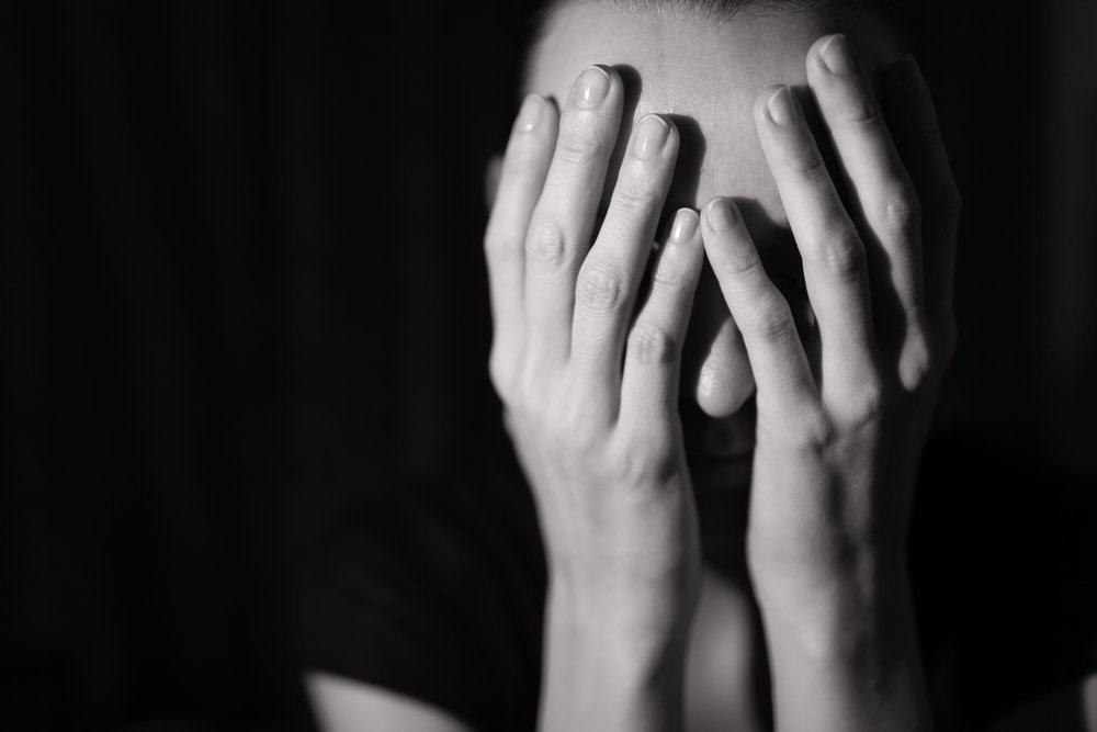 الصدمات النفسية والاضطرابات النفسية الناجمة عن العنف الجنسي